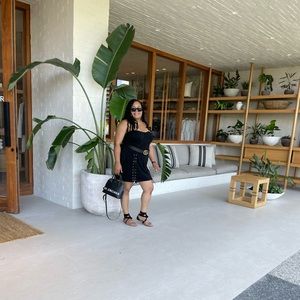 Meet your Posher, Rena